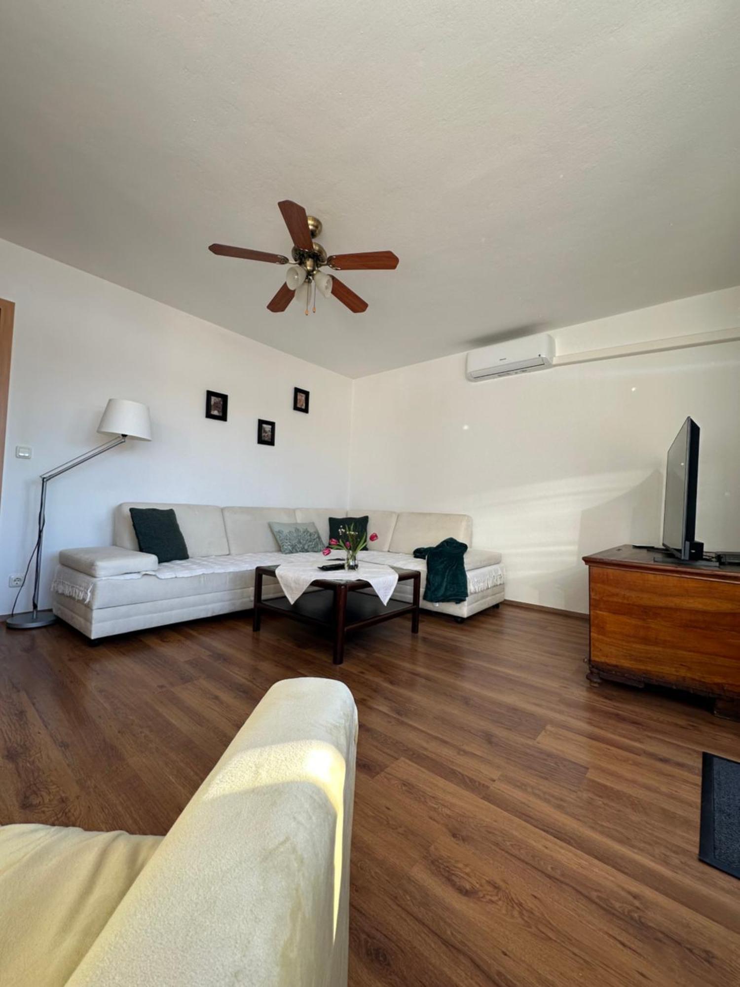 Vanessa Apartment Ljubljana Kültér fotó